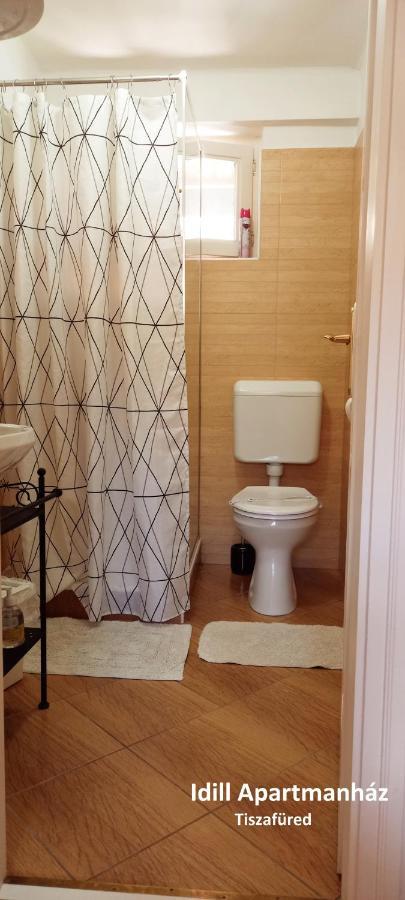 Idill Apartmanhaz B&B Тисафюред Экстерьер фото