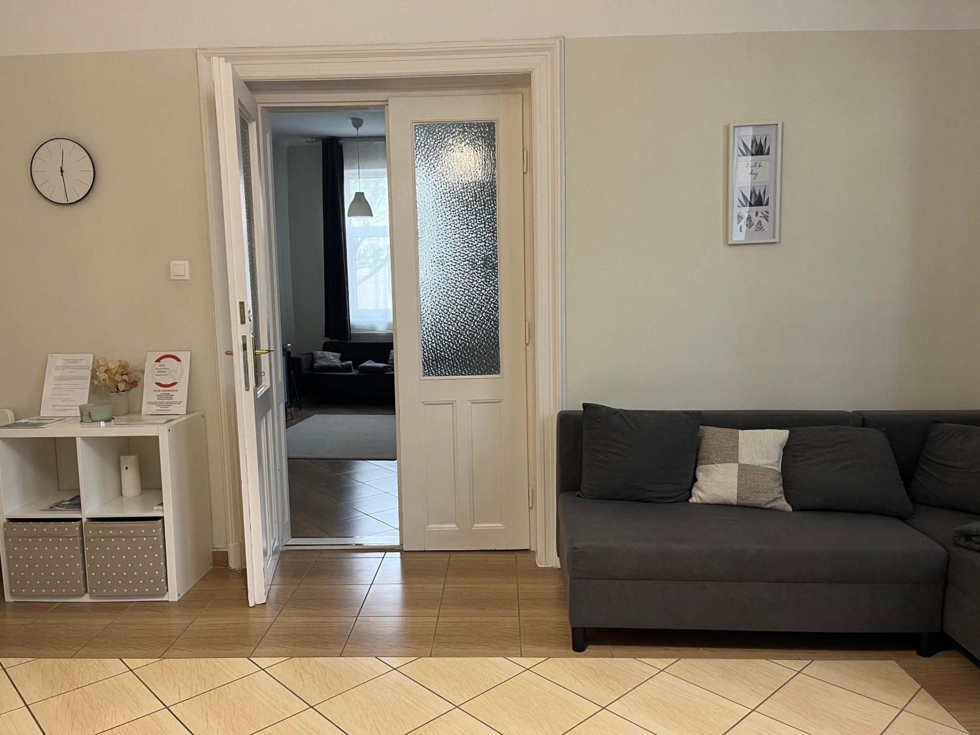 Idill Apartmanhaz B&B Тисафюред Экстерьер фото